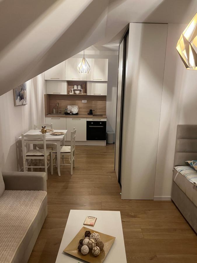 Vista Apart Pluzine Bagian luar foto